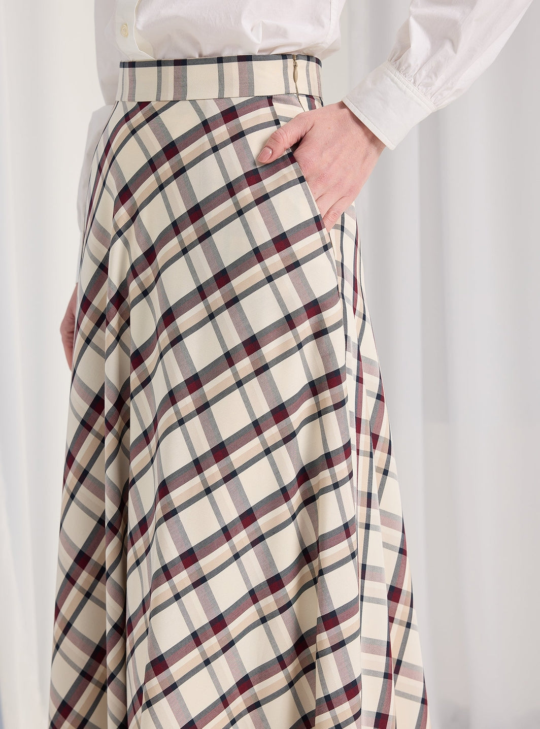 Zahra Essence Rok