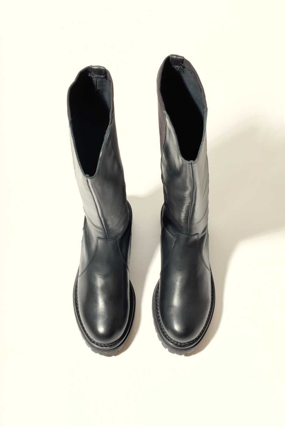 Liora Boots